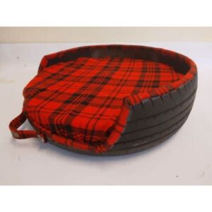 Maasai Treads Small Dog Bed-Red